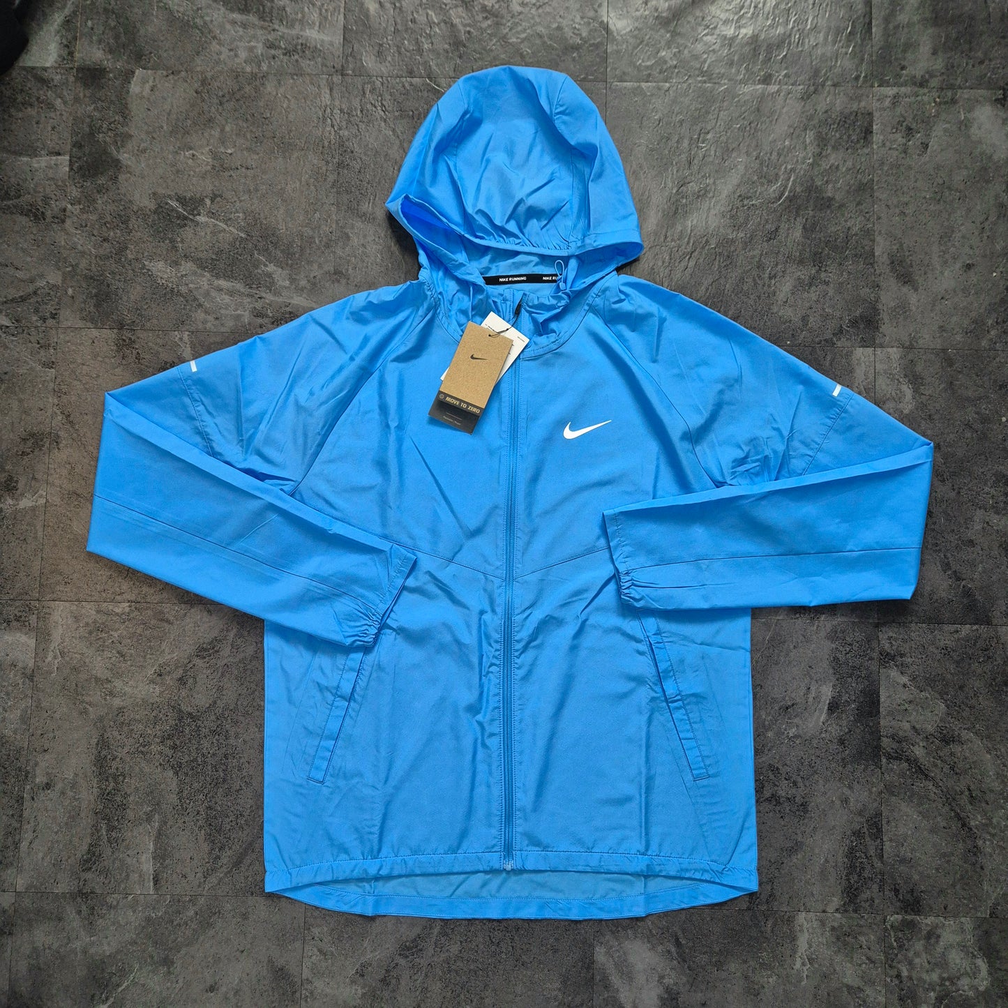 NIKE REPEL WINDRUNNER & 5" CHALLENGER SHORTS SET (UNIVERSITY BLUE)
