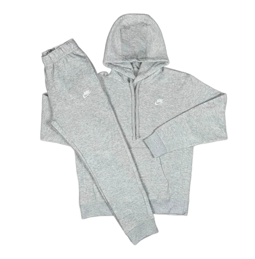 Nike - Classic Club Tracksuit Grey