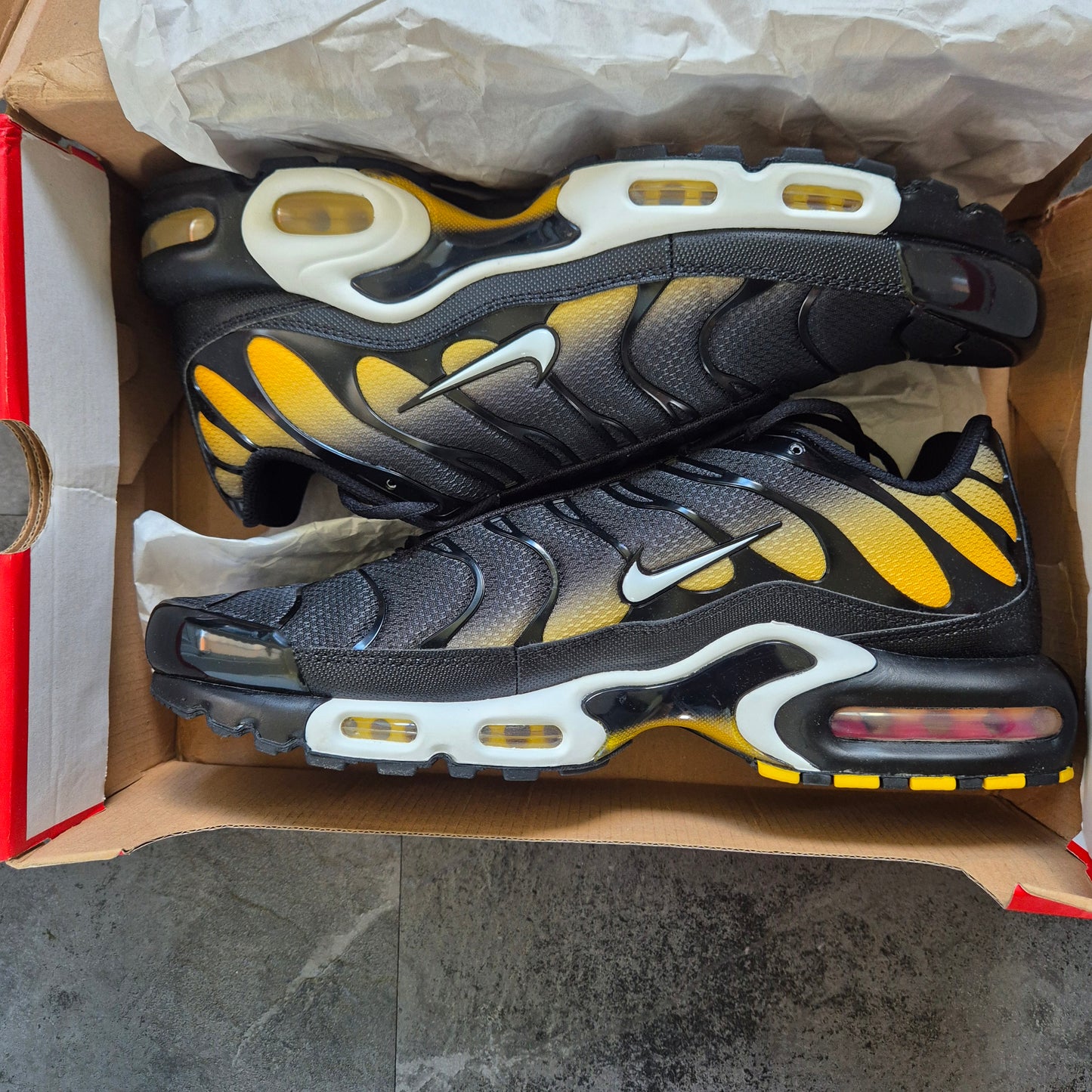 Nike Airmax Plus Tn (University Gold/Black)