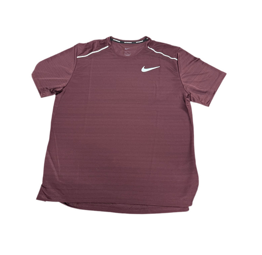 Nike - 1.0 Miler Beetroot