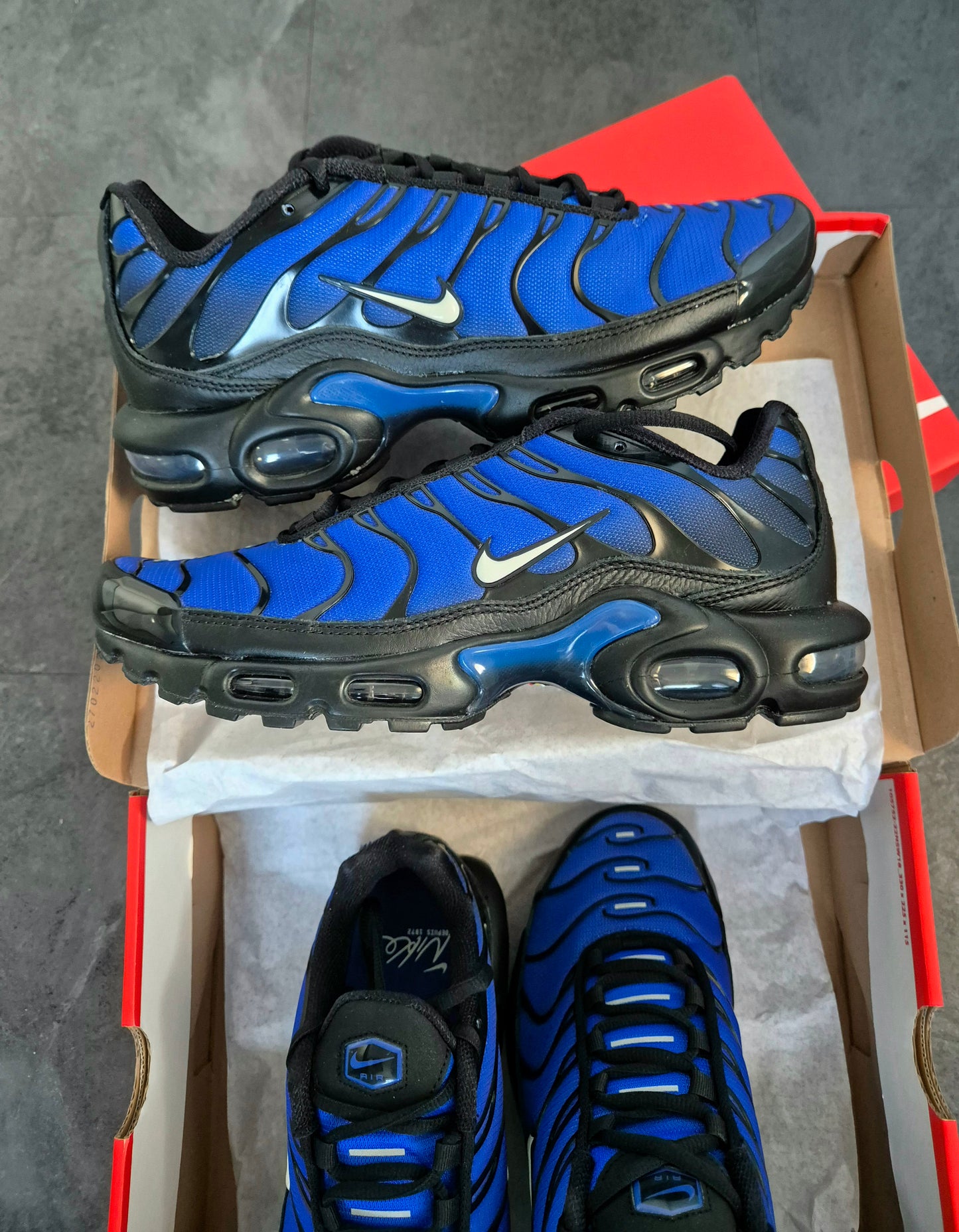 NIKE AIR MAX TN PREMIUM (RACER BLUE)