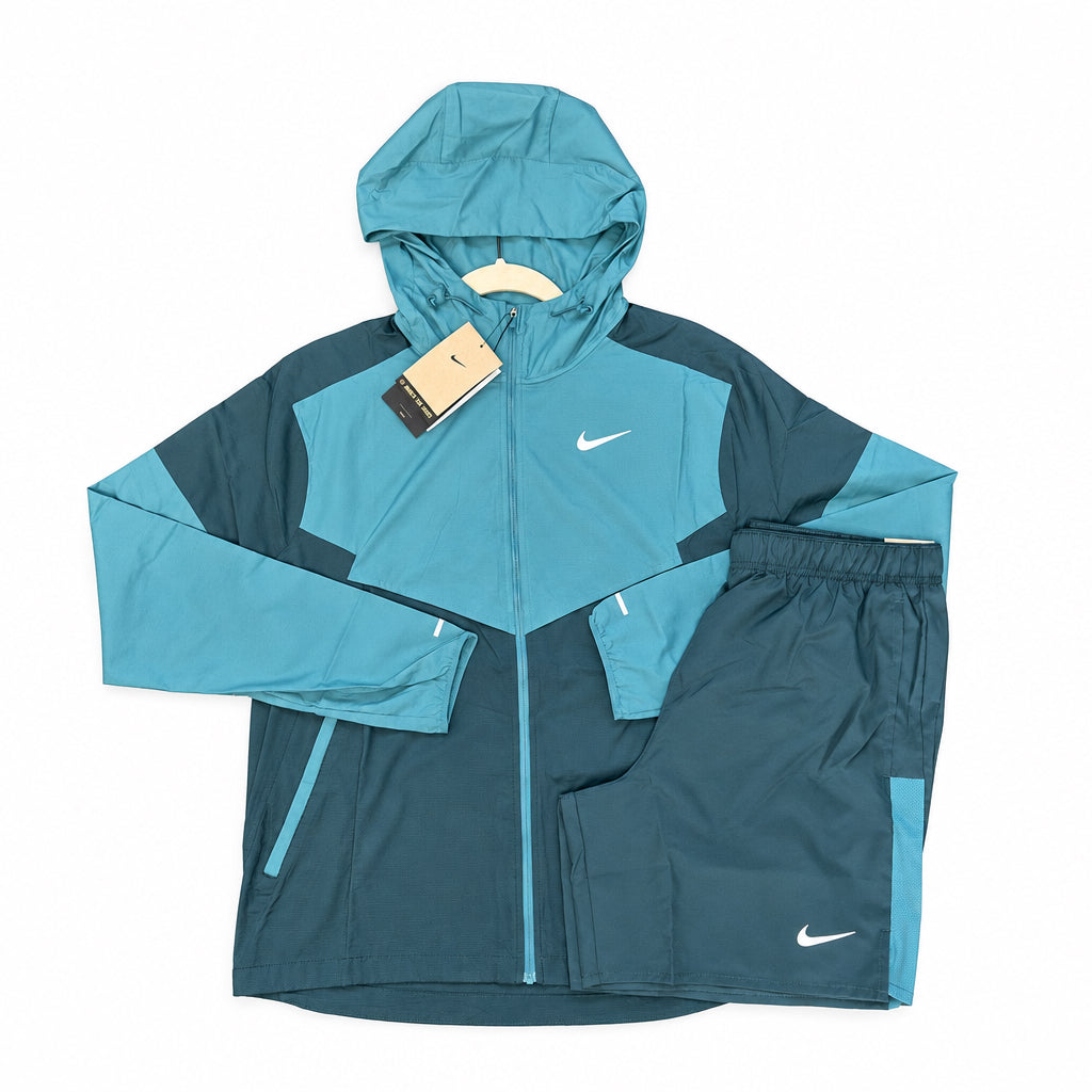 Nike Windrunner, Challenger shorts & Nike miler 1.0 Teal Set