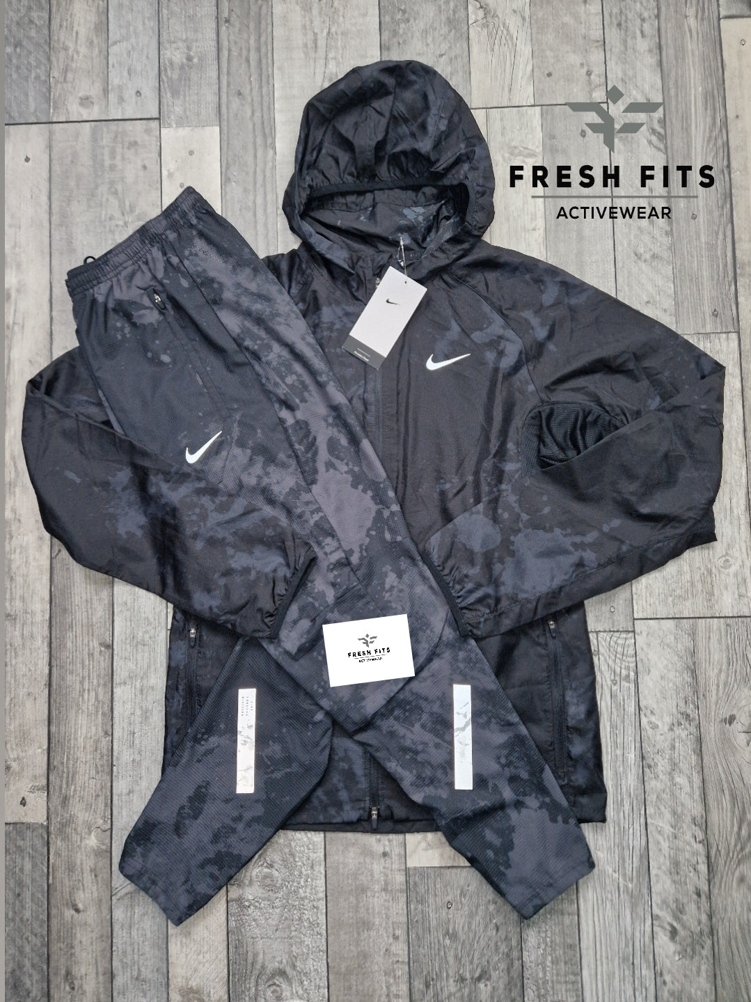 NIKE RUN DIVISION SPLASH TRACKSUIT