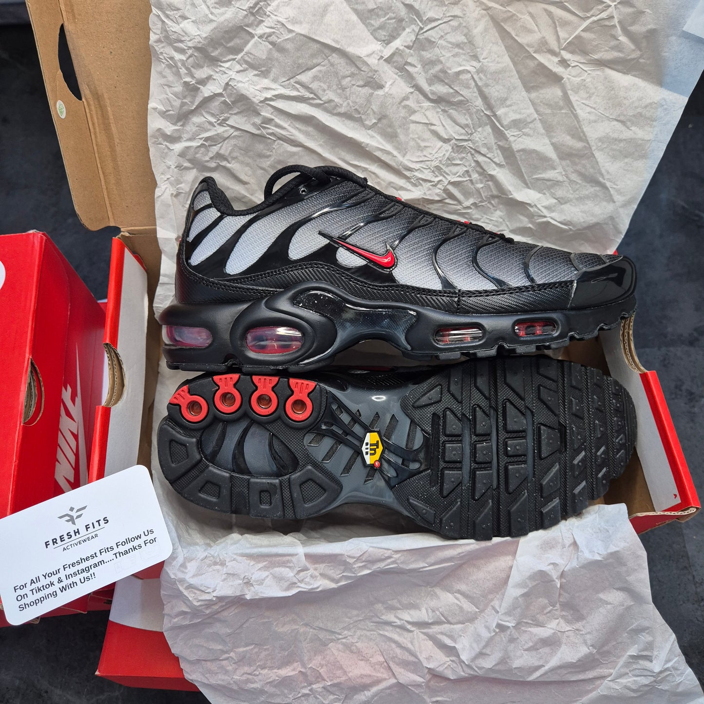 NIKE AIR MAX PLUS TN (DRACULA)