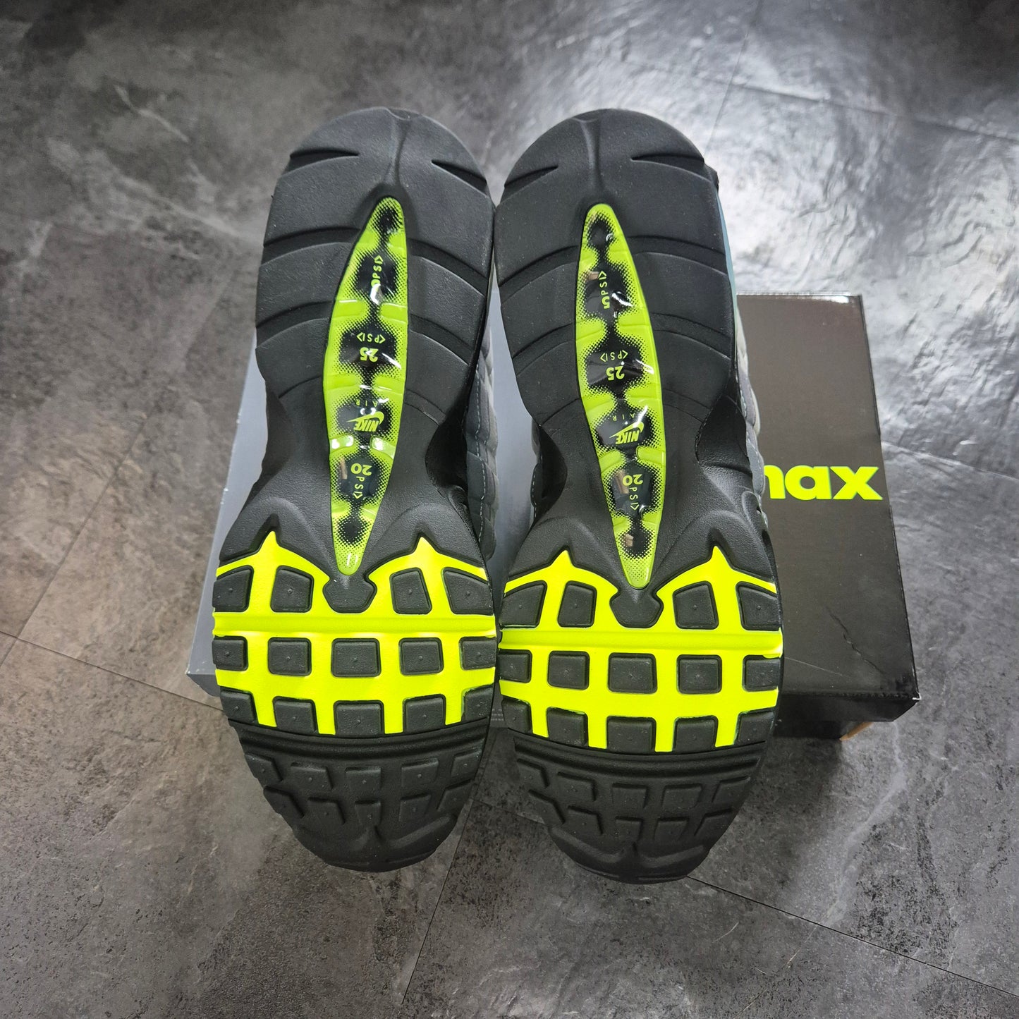 Nike Airmax 95 Neon Big Bubble 2026