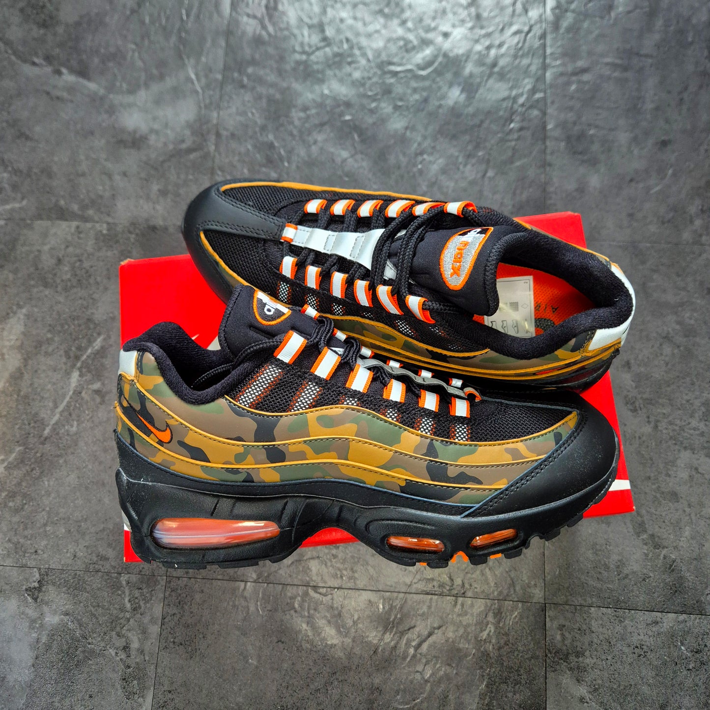 Nike Air Max 95 (Big Bubble Orange Camos)