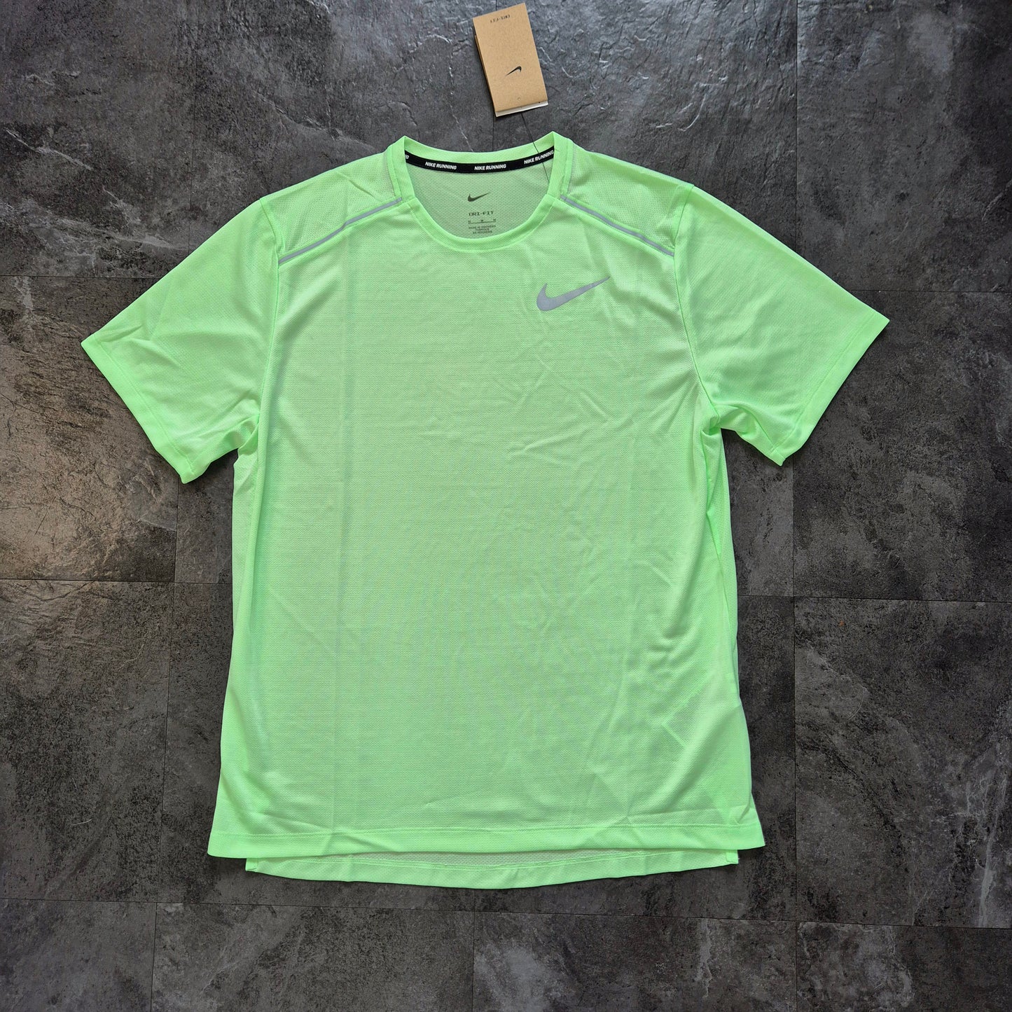 NIKE MILER 1.0 & 5" CHALLENGER SHORT SET (VAPOUR GREEN)